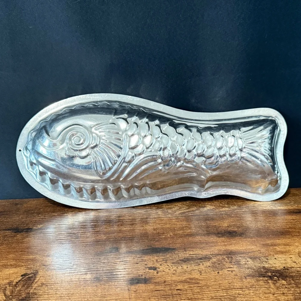 Fish Jello Mold Wall Decoration/Art